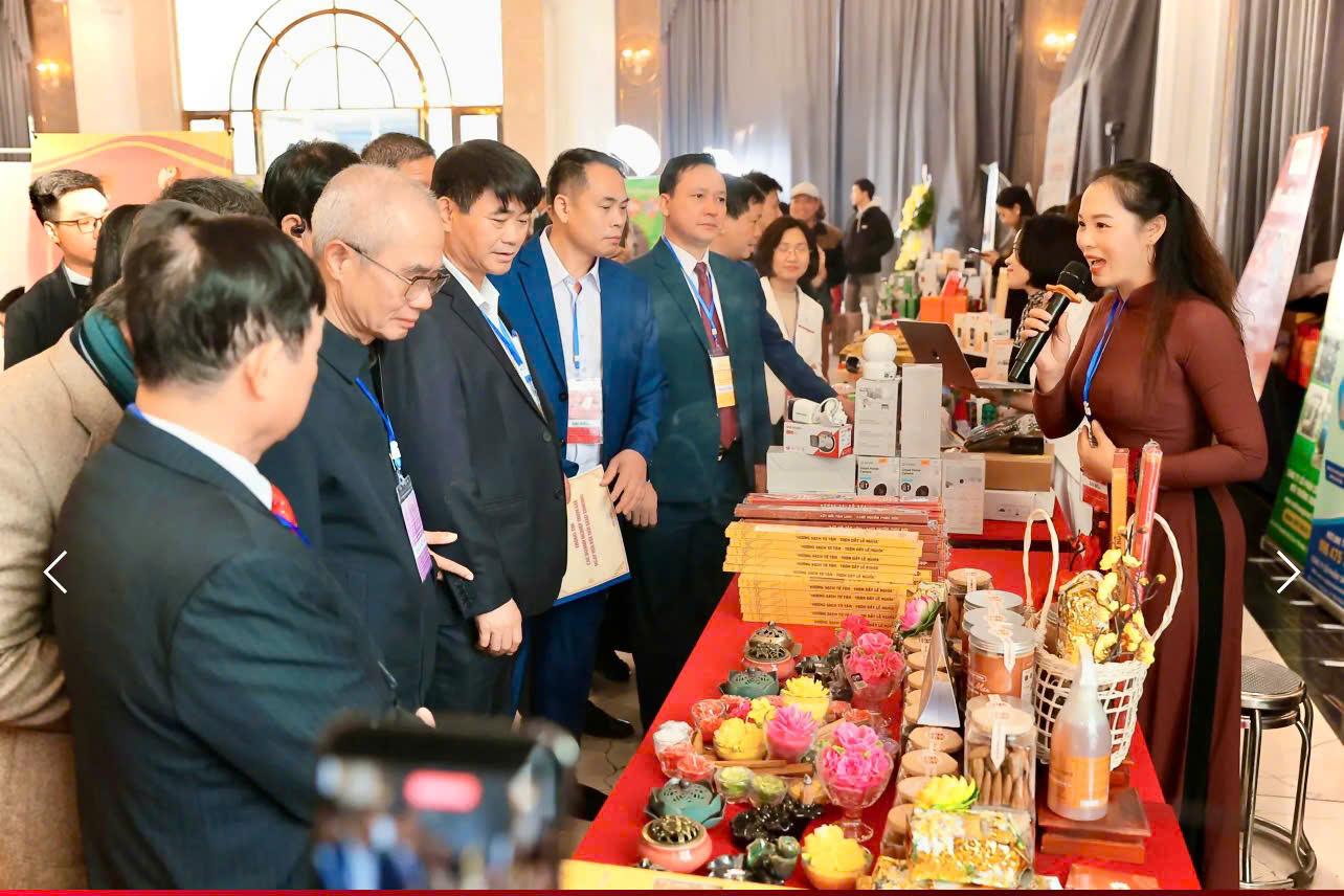 Tuệ Viên - Sản phẩm tinh túy từ tâm